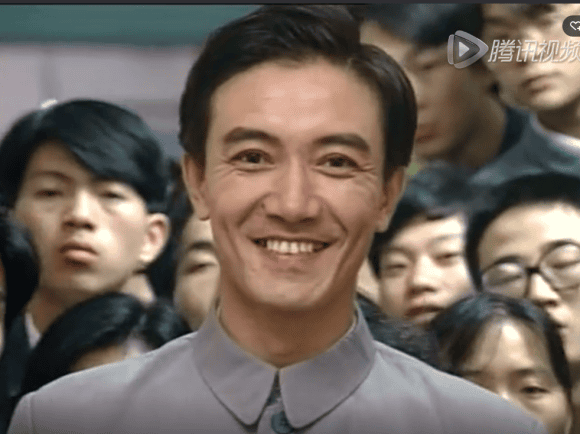 李幼斌演的粮食厅厅长是什么电视剧,他年轻时的照片组图 本文共(901字) 李幼斌演的粮食厅厅长是什么电视剧,他年轻时的照片组图 本文共(901字)