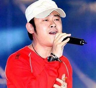 刀郎为什么总戴帽子 刀郎的老婆是谁? 本文共(2635字) 刀郎为什么总戴帽子 刀郎的老婆是谁? 本文共(2635字)