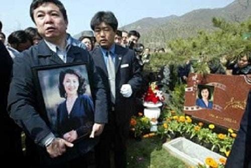 李媛媛生病时候的照片,演员李媛媛的丈夫杨城现状 本文共(879字) 李媛媛生病时候的照片,演员李媛媛的丈夫杨城现状 本文共(879字)