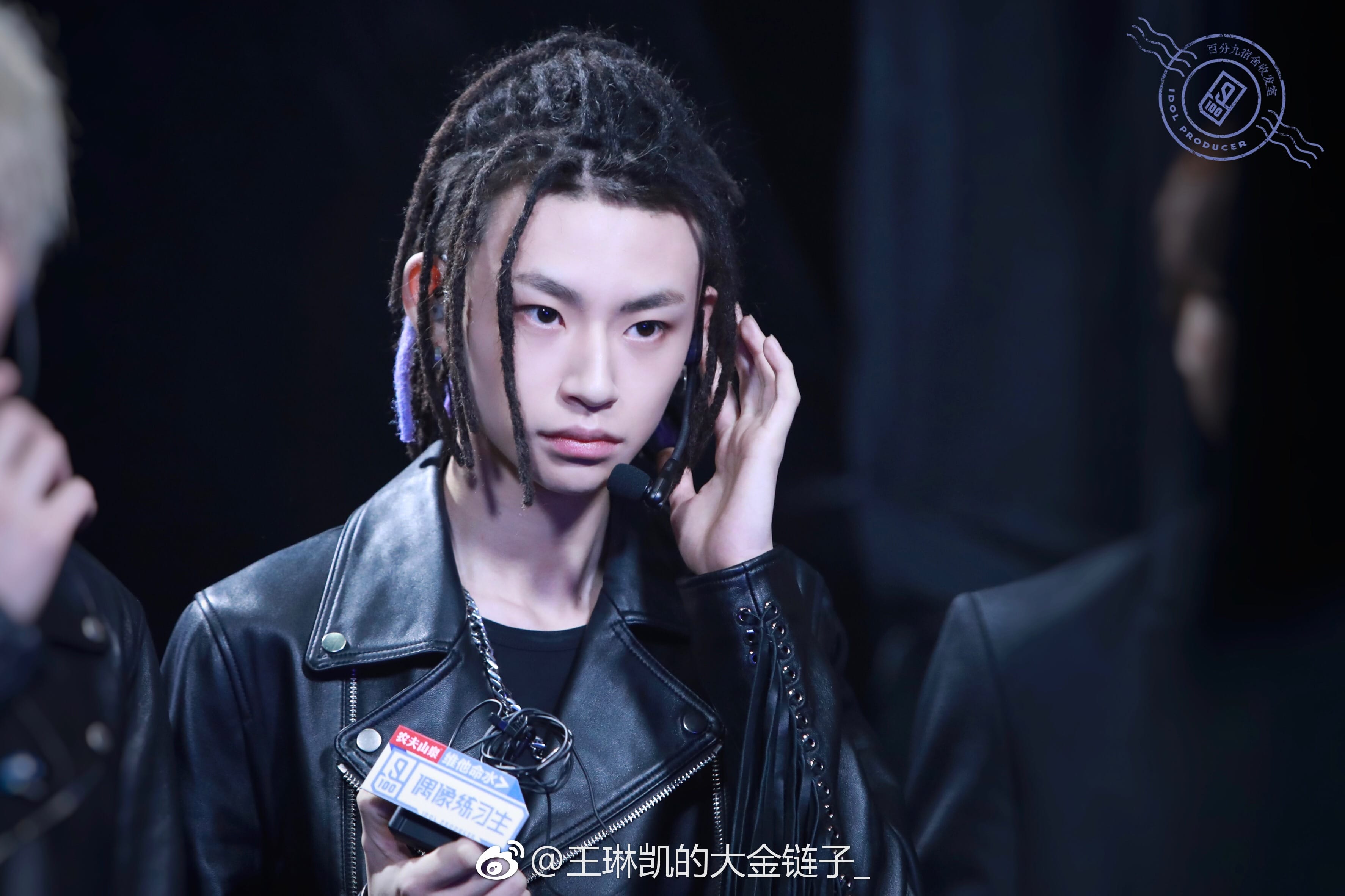 脏辫是不是就不用洗头了,脏辫怎么弄的是接上去的吗? 本文共(971字) 脏辫是不是就不用洗头了,脏辫怎么弄的是接上去的吗? 本文共(971字)