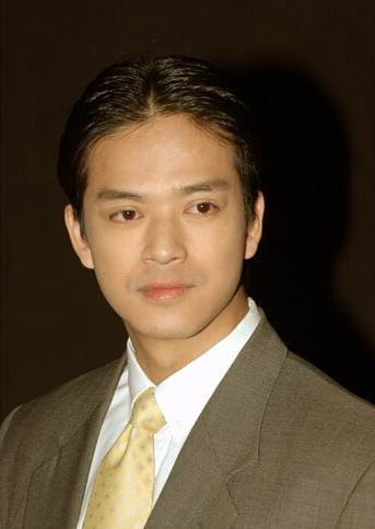 陈晓东整容前后对比照片(陈晓 整容) 陈晓东整容前后对比照片(陈晓 整容)
