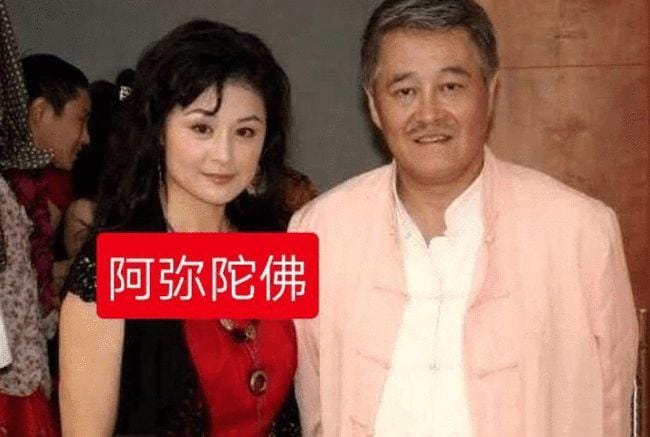 于月仙与赵本山的关系,于月仙意外去世,本文共(3003字) 于月仙与赵本山的关系,于月仙意外去世,本文共(3003字)