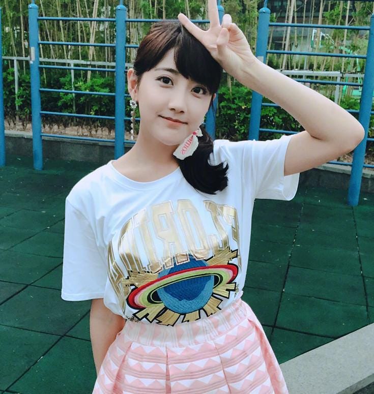 李艺彤参加吐槽大会是哪一期？她私下人品怎(李艺彤演技尬)