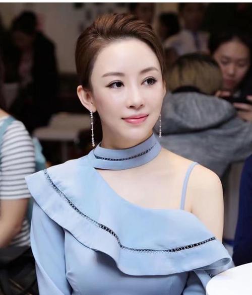 潘晓婷照片,潘晓婷音乐(潘晓婷的个人资料) 潘晓婷照片,潘晓婷音乐(潘晓婷的个人资料)