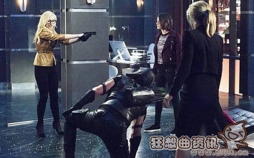 绿箭侠为什么被叫作糖哥?绿箭侠的饰演者是(绿箭侠中第一个知道绿箭侠身份的是谁) 绿箭侠为什么被叫作糖哥?绿箭侠的饰演者是(绿箭侠中第一个知道绿箭侠身份的是谁)