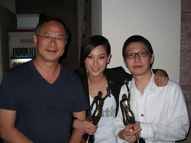 徐子珊 百科（徐子珊哪年出生是哪里人）(图22)