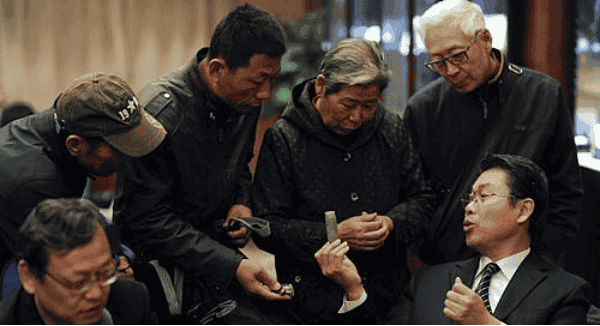 玉石鉴别教程(玉如何辨别真假)(图1) 玉石鉴别教程(玉如何辨别真假)(图1)