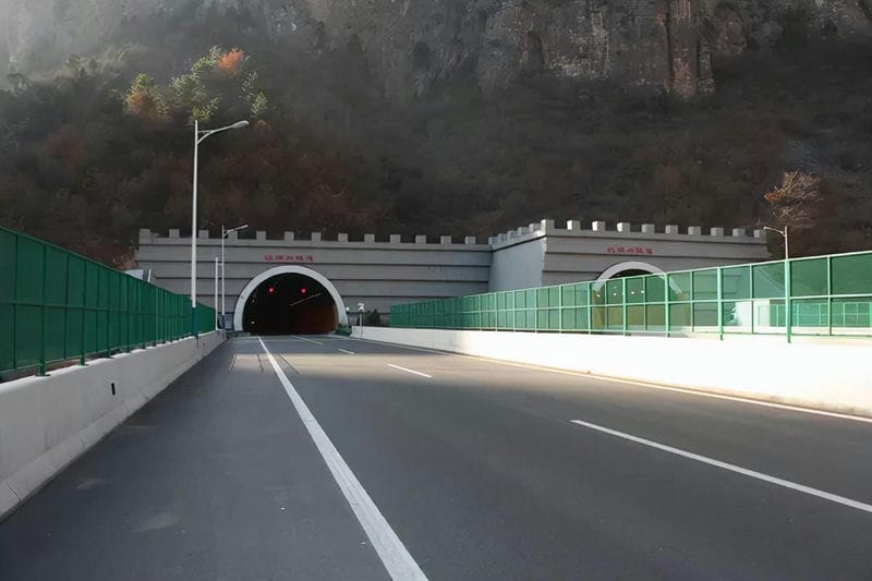全国最长公路的隧道有多长（中国最长的10个隧道）(图7)