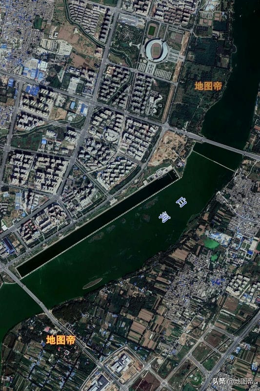 南阳在洛阳的哪边（南阳面积多少平方公里）(图11)