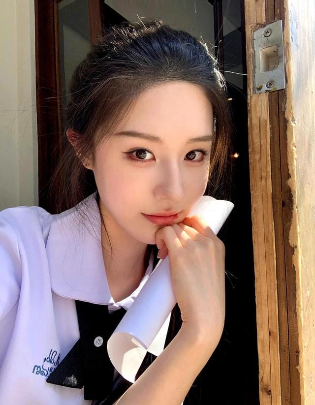 网红美女于雯
