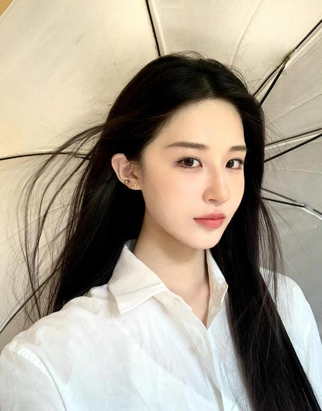 网红美女于雯