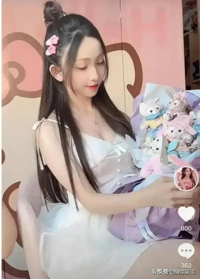 闹大了!广东女网红遭刑拘,每天深夜大尺度直播,抖音账号被扒出