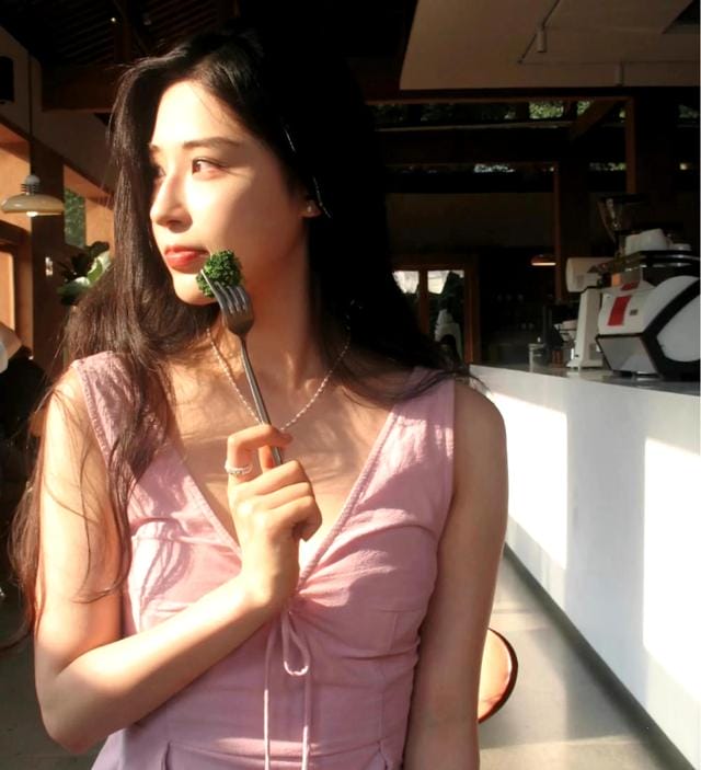 网红美女于雯