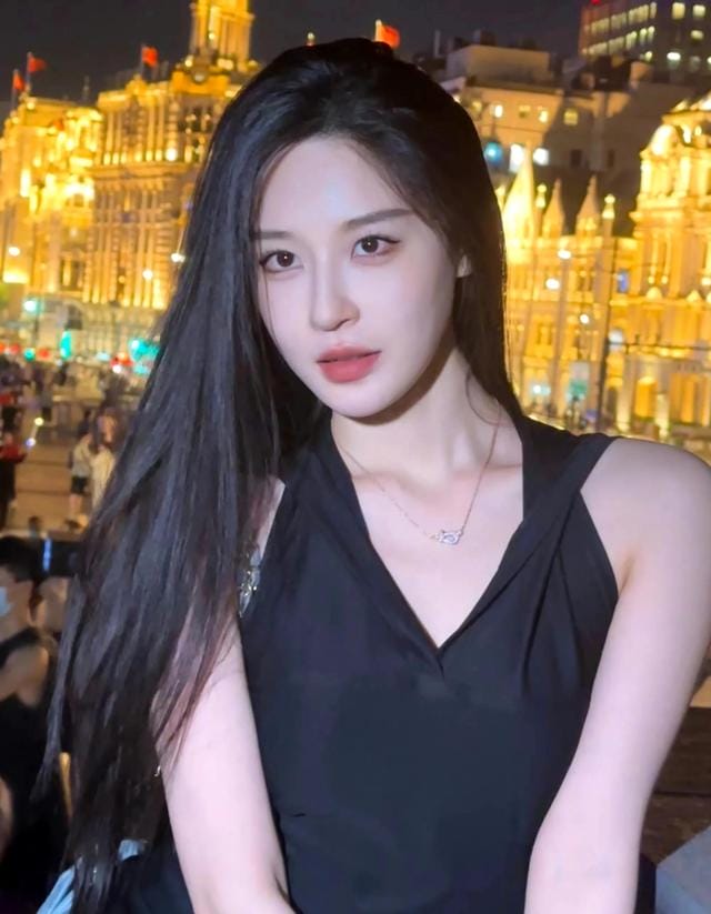 网红美女于雯