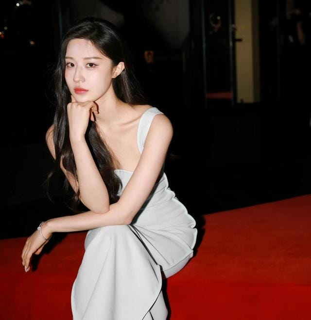 网红美女于雯