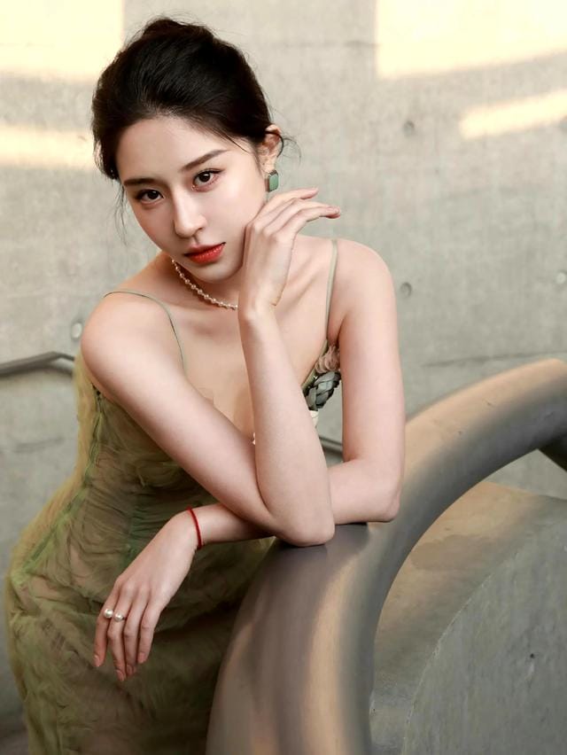 网红美女于雯