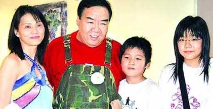 郑则仕当年怎么破产的?郑则仕有几个女儿站(郑则仕有孩子吗) 郑则仕当年怎么破产的?郑则仕有几个女儿站(郑则仕有孩子吗)