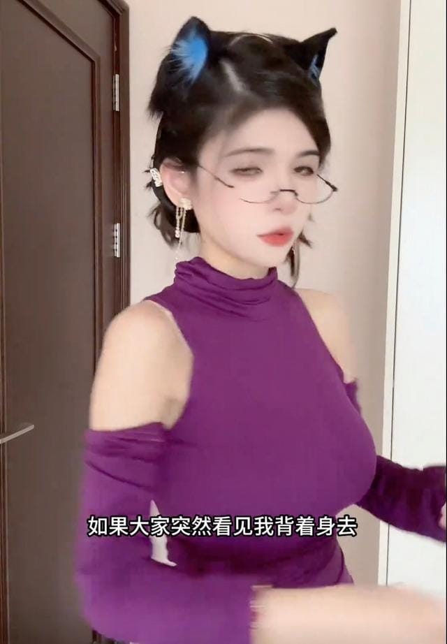 网红小柔seeu:是个32岁萝莉,不仅已婚还有娃,网友调侃十分兴奋