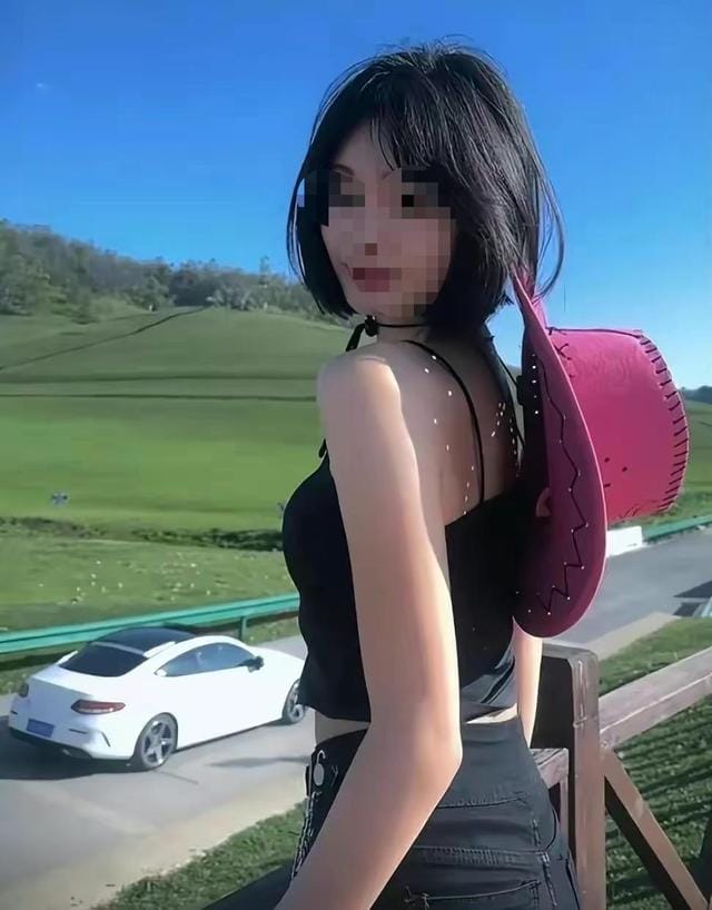 西安37万粉丝女网红逛景区,遭人恶意调戏出手打人:被迫全网道歉