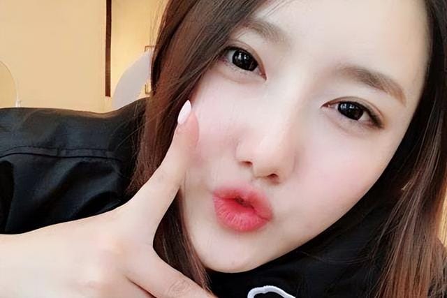 抖音十大女网红排行榜:代古拉k 冯提莫 m哥上榜