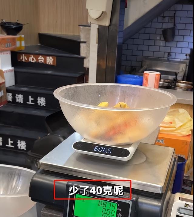 一夜爆火!曾被官媒痛批的“打假网红”,今年竟翻身了