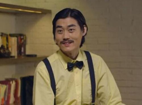 张本煜踢飞小孩是怎么回事?张本煜的老婆夜 张本煜踢飞小孩是怎么回事?张本煜的老婆夜