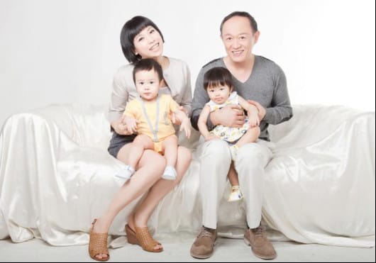 金士杰和舒淇是什么关系?金士杰有几个孩子(舒淇和金士杰的对话) 金士杰和舒淇是什么关系?金士杰有几个孩子(舒淇和金士杰的对话)