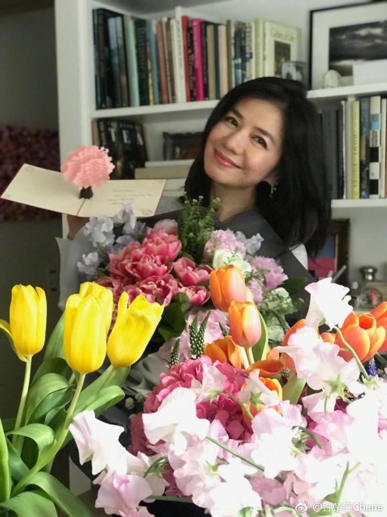 钟楚红面相分析是苦命?钟楚红现状如何 钟楚红面相分析是苦命?钟楚红现状如何