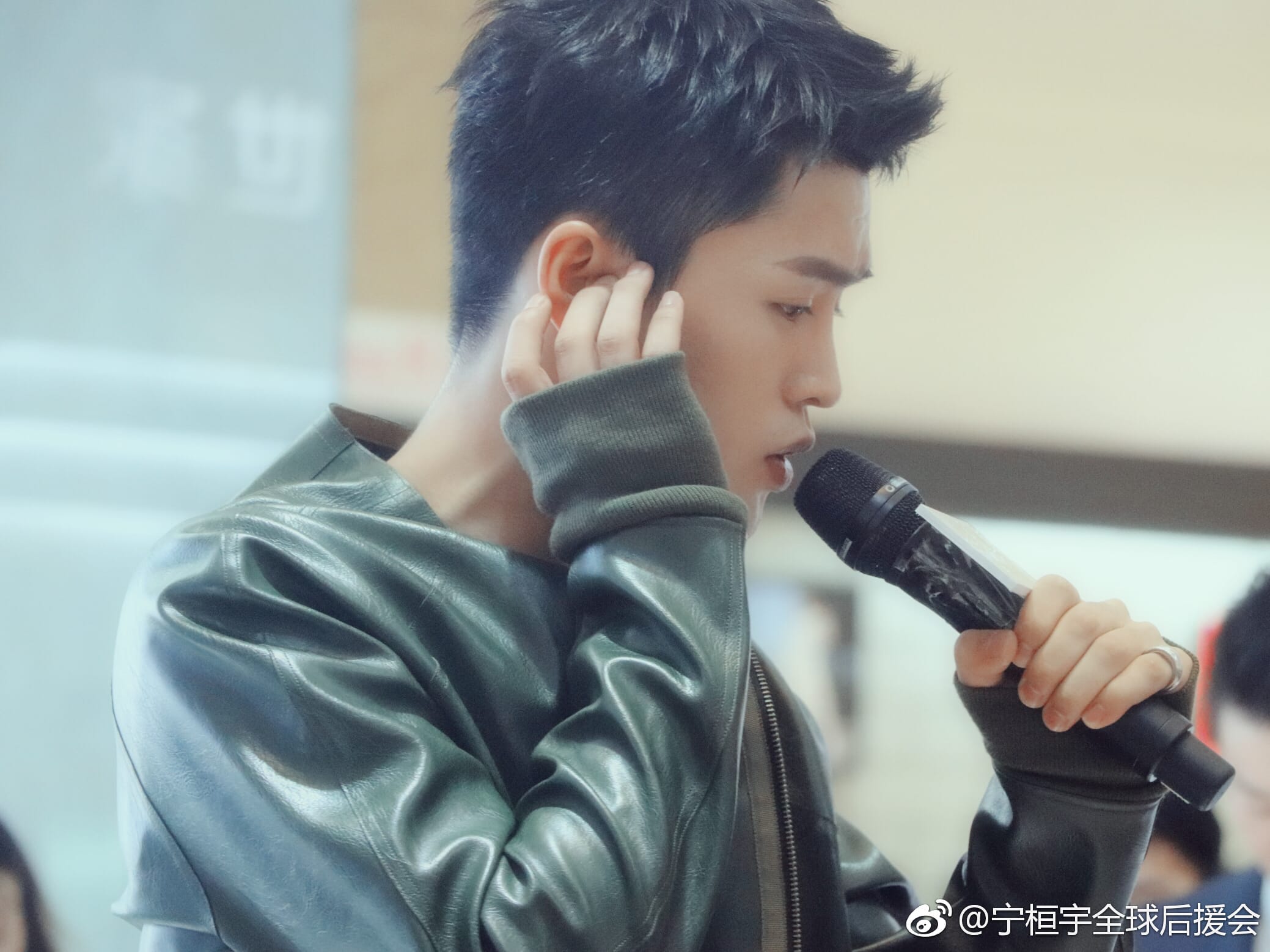 宁桓宇为什么不红(宁桓宇怎么了) 宁桓宇为什么不红(宁桓宇怎么了)