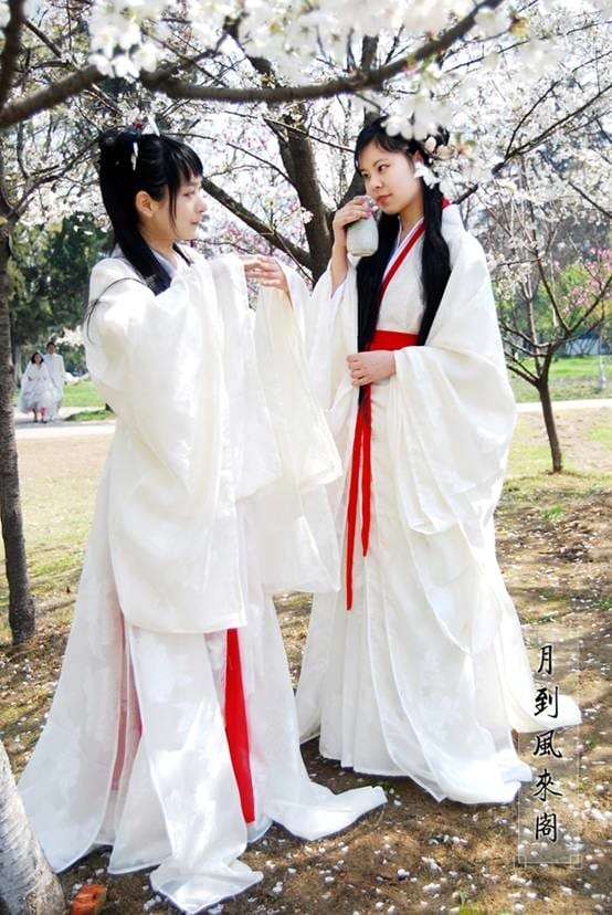 汉服和和服有什么区别?在日本穿汉服的中国(中国汉服与日本和服的区别) 汉服和和服有什么区别?在日本穿汉服的中国(中国汉服与日本和服的区别)