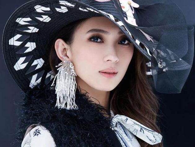 刘宇宁直播太搞笑(刘宇宁直播间的笑声) 刘宇宁直播太搞笑(刘宇宁直播间的笑声)