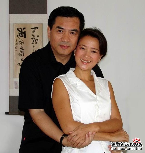 何音与何晴是亲姐妹吗?许亚军前妻何晴现状 何音与何晴是亲姐妹吗?许亚军前妻何晴现状