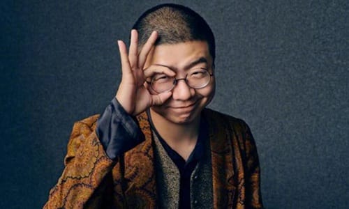 王自健被老婆打是真的吗前妻是谁(王自健为什么被老婆打不还手)