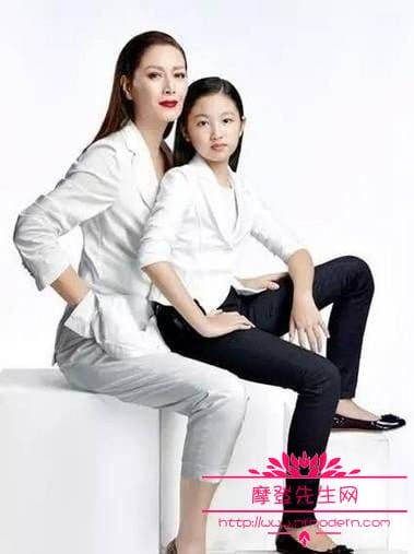 任达华女儿任晴佳美丽照片组图(任达华儿子照片) 任达华女儿任晴佳美丽照片组图(任达华儿子照片)