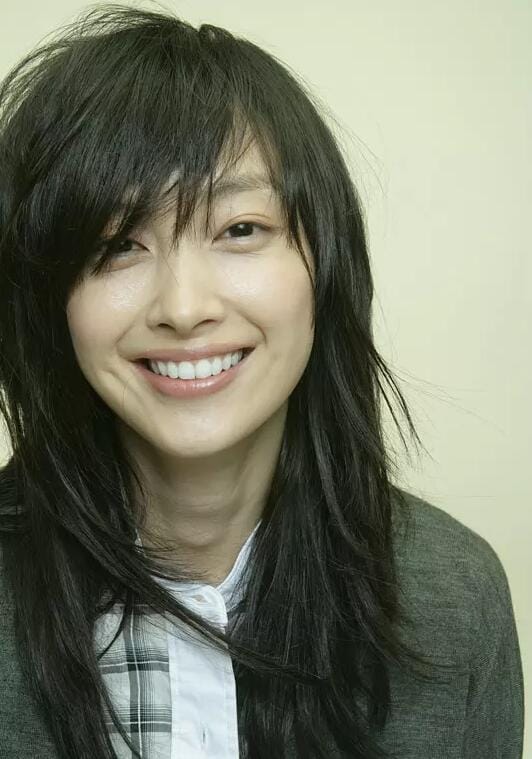 李奈映为什么有喉结 李奈映为什么有喉结