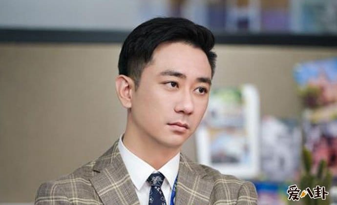 王自健被老婆打是真的吗前妻是谁(王自健为什么被老婆打不还手)