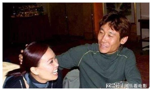 高峰老婆，德云社高峰什么时候结婚(德云社高峰老婆叫什么名字)