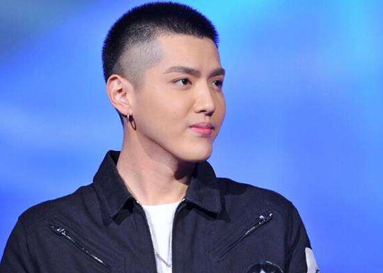 吴亦凡拍一部剧的片酬多少?吴亦凡和周杰伦 吴亦凡拍一部剧的片酬多少?吴亦凡和周杰伦