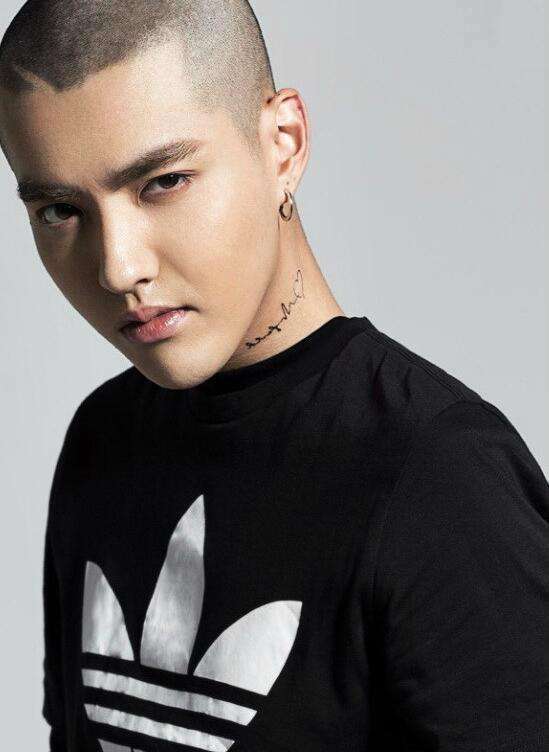 吴亦凡拍一部剧的片酬多少?吴亦凡和周杰伦 吴亦凡拍一部剧的片酬多少?吴亦凡和周杰伦