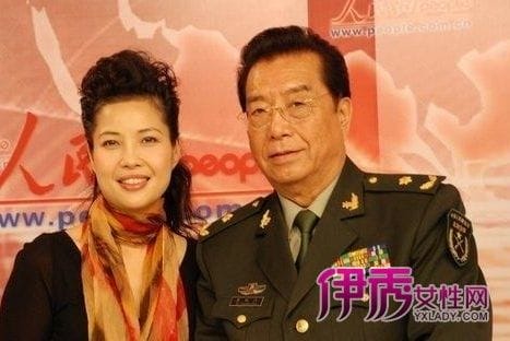 李双江前妻丁英,李双江的大儿子在(李双江的前妻和儿子) 李双江前妻丁英,李双江的大儿子在(李双江的前妻和儿子)