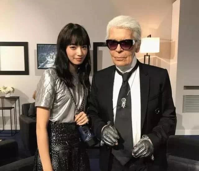 小松菜奈齐刘海超好看的照片(小松菜奈大头照) 小松菜奈齐刘海超好看的照片(小松菜奈大头照)