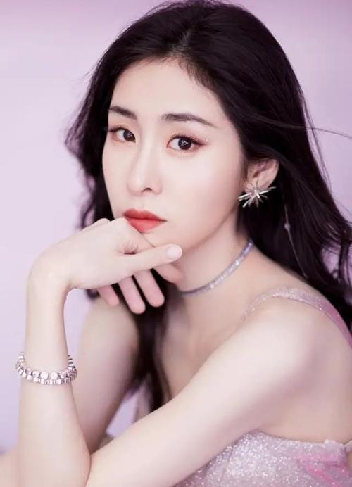 张碧晨几岁,华晨宇女朋友,本文共(3269字) 张碧晨几岁,华晨宇女朋友,本文共(3269字)