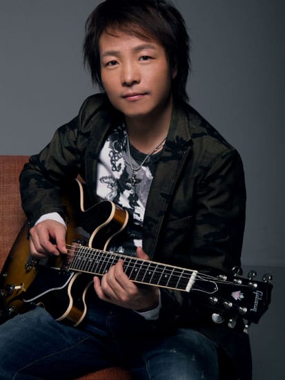 许巍为什么叫许少年?许巍结过婚有孩子吗? 许巍为什么叫许少年?许巍结过婚有孩子吗?