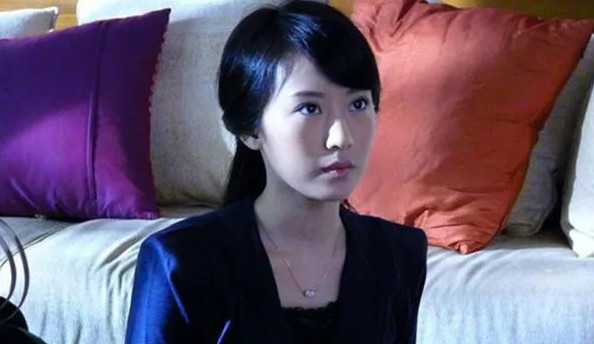 李念为什么爱炫富?李念是陈道明的女儿吗?(李念是陈道明的谁)