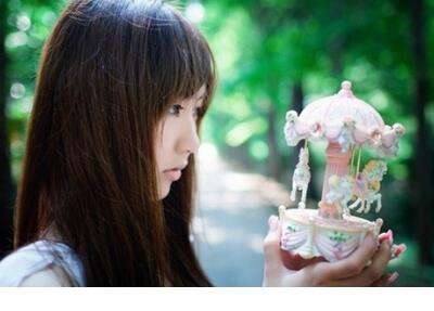 赞美他人正能量的句子