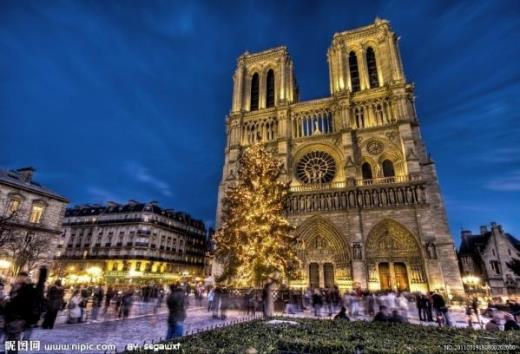 表扬员工工作认真负责的话