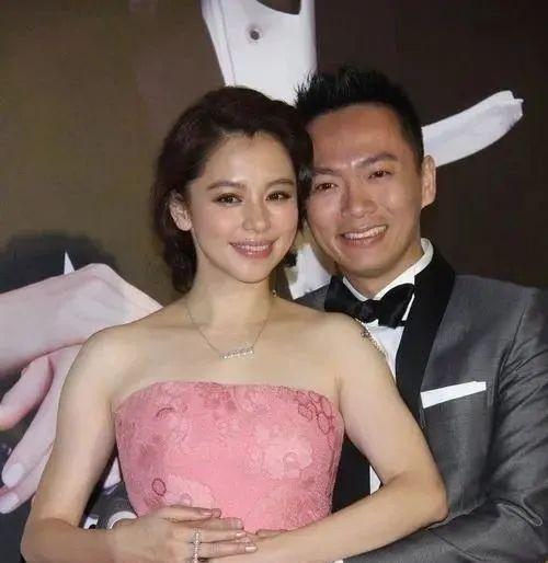 嫁入豪门的女明星,豪门夫妻(嫁人豪门的明星)