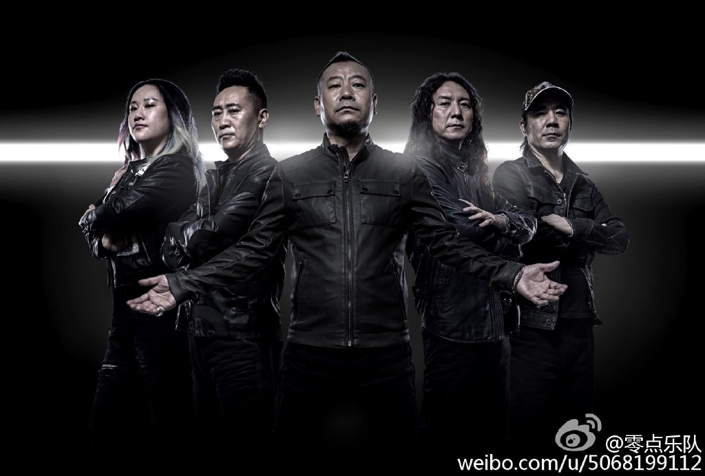 歌手周晓鸥入狱原因,他为什么剃光头了? 本文共(838字)