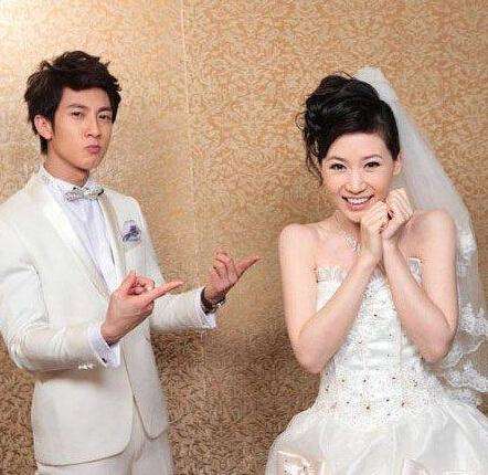 吴尊为什么退出娱乐圈?吴尊的老婆林丽莹照(吴尊林丽莹结婚照片)