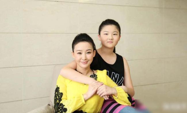 潘蔚与孙楠结婚照片,孙楠和潘蔚过(孙楠与潘蔚近照)